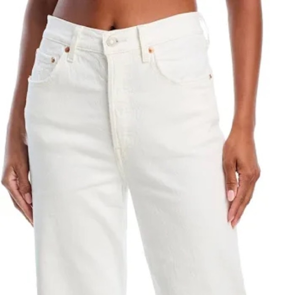 Levi’s rib cage straight ankle jeans